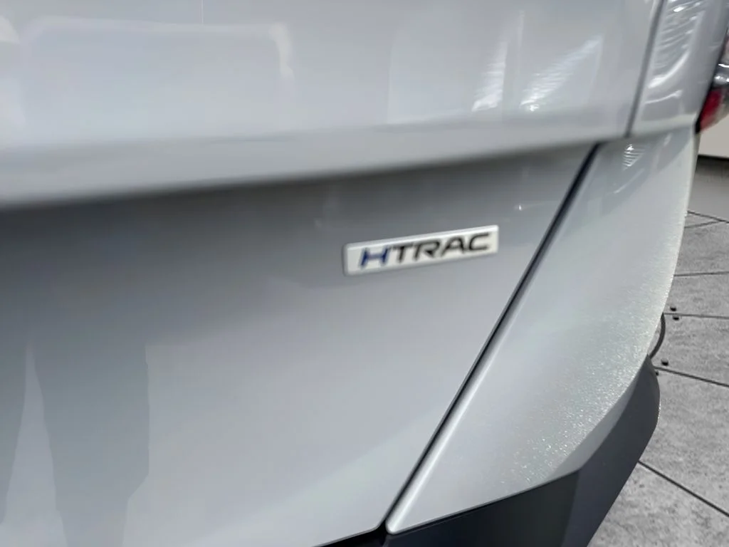 Used 2025 Gray Hyundai SEL image 24