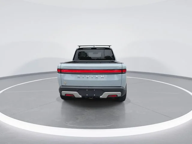 Used 2022  Rivian Adventure image 7