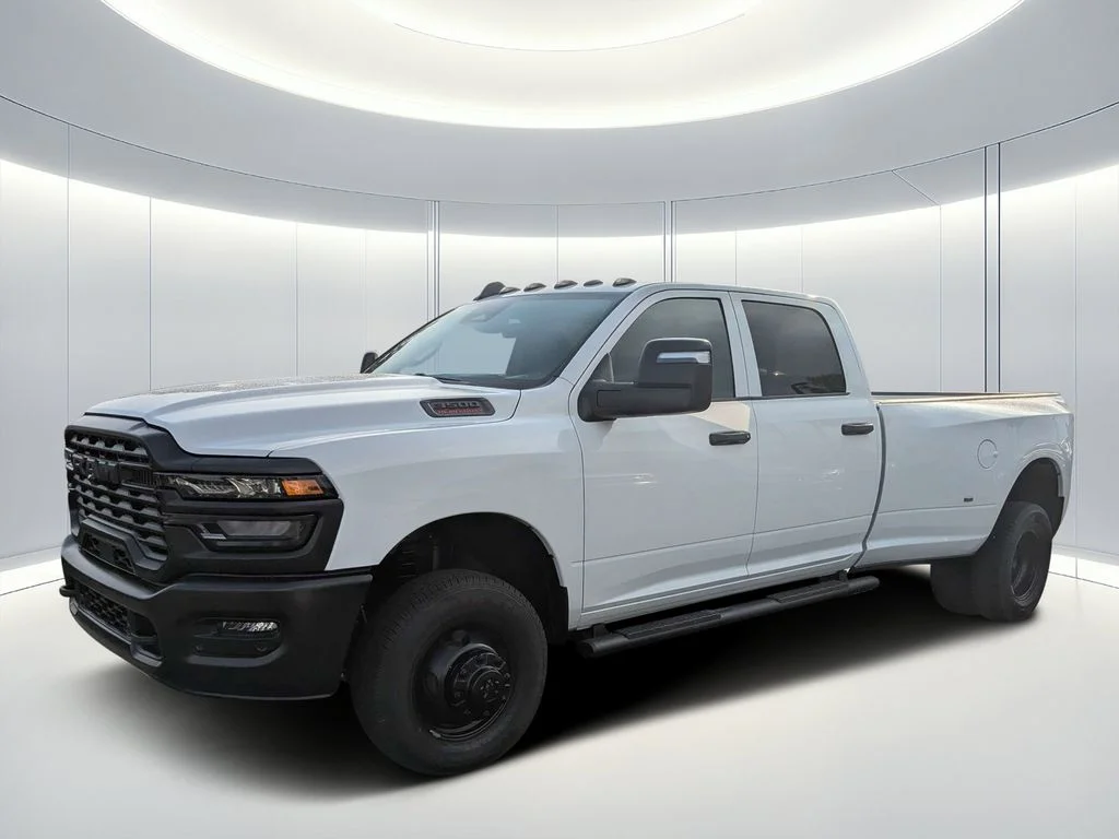 New 2026 Bright White Clear-Coat Exterior Paint RAM Tradesman image 7