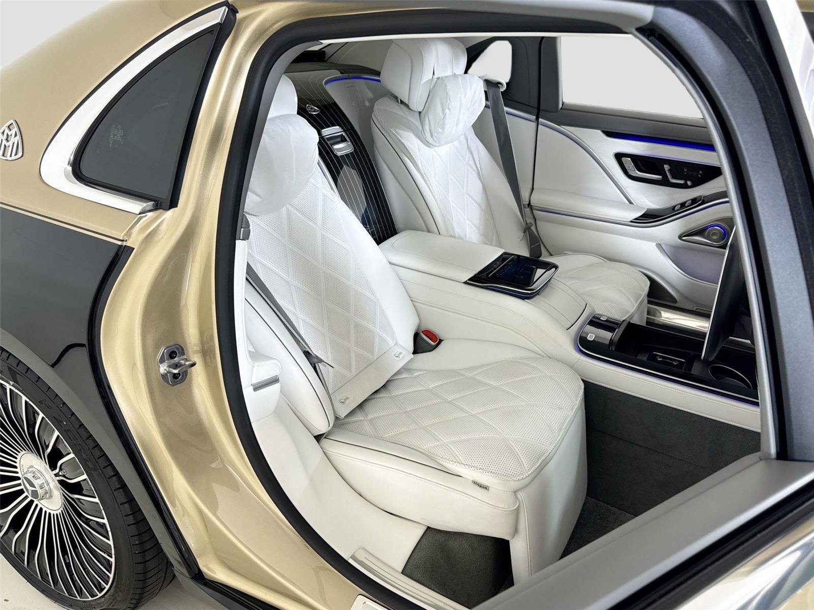 Used 2025 Kalahari Gold/Obsidian Black Mercedes-Benz Maybach S 680 | Mansory Trim | Factory Two Tone | $282k MSRP image 35