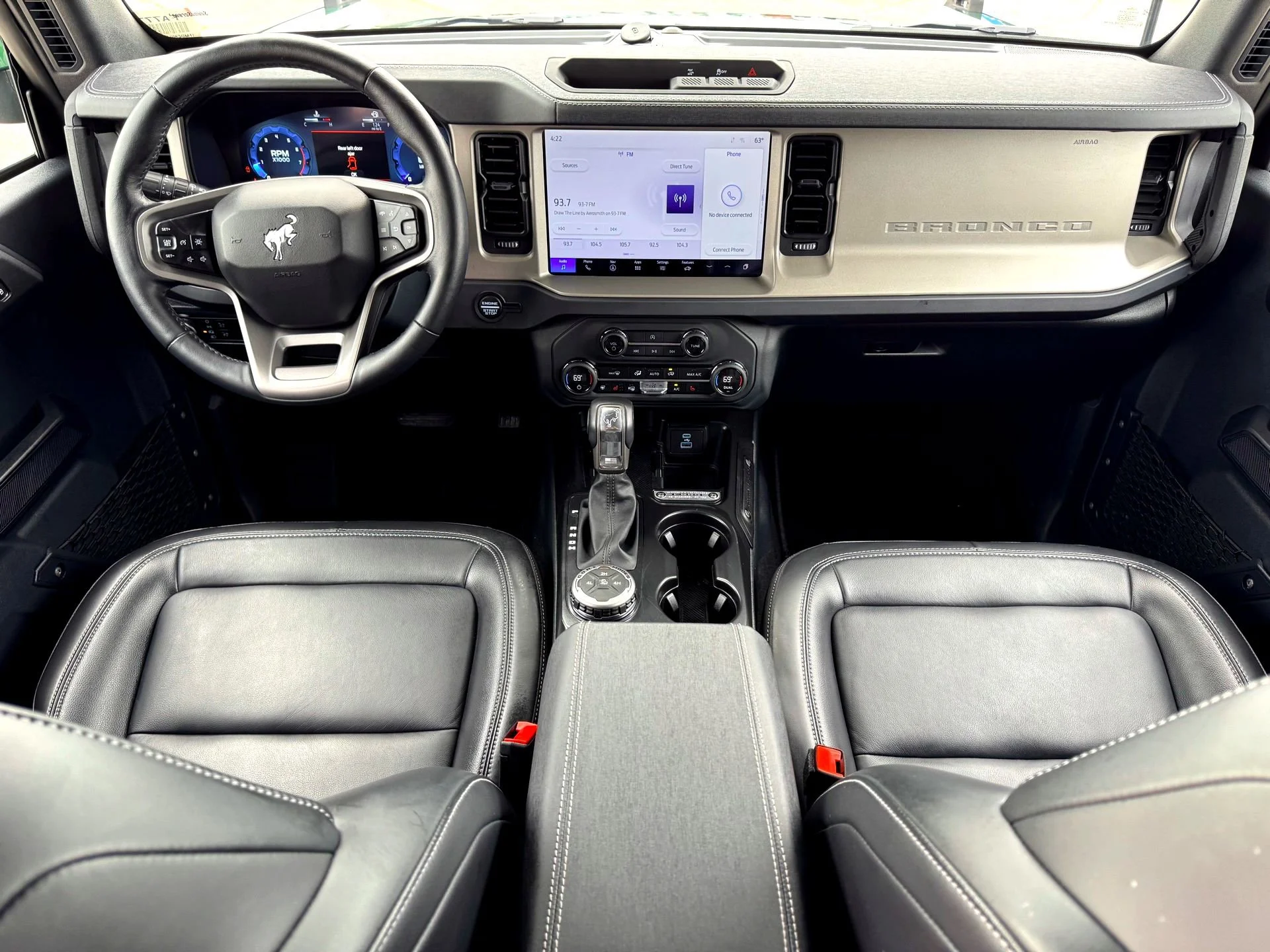 Used 2025  Ford Outer Banks image 22