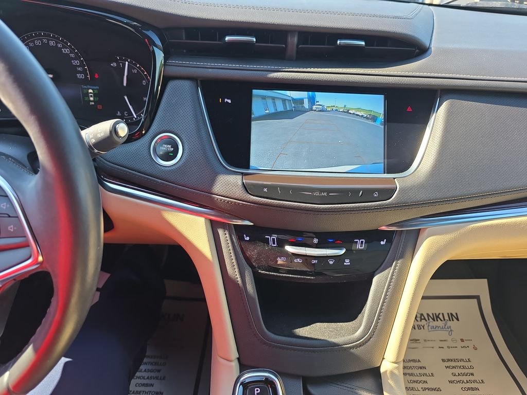 Used 2018 White Cadillac Luxury image 19