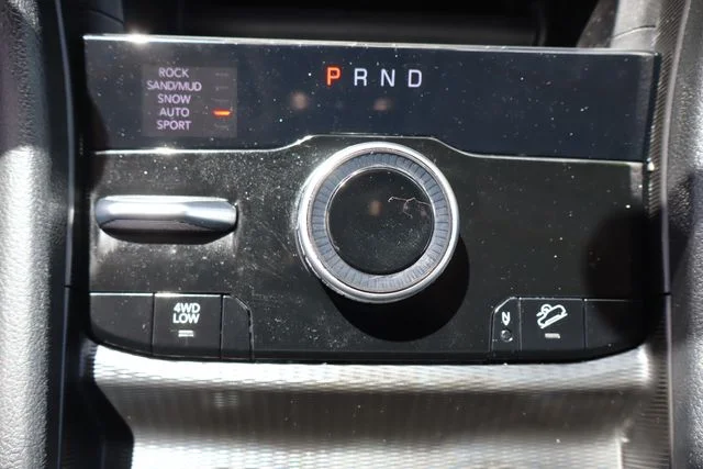 Used 2024 Silver Jeep 4xe image 38