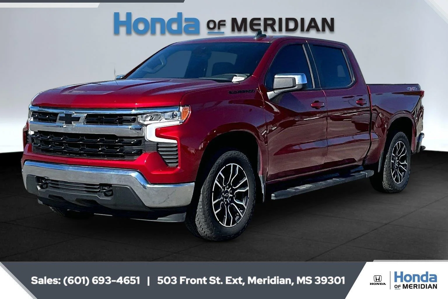Used 2024 Radiant Red Tintcoat Chevrolet LT image 10