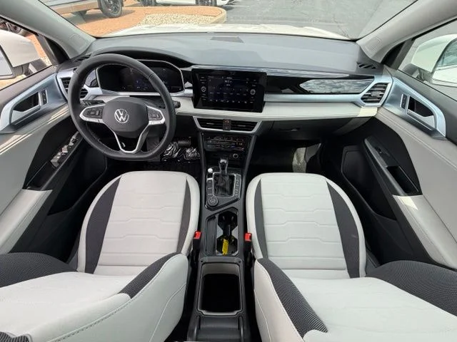 New 2026 Pure White Volkswagen 1.5T SE image 12