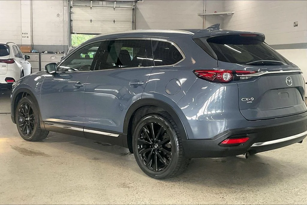 Used 2023 Gray Mazda Carbon Edition image 10