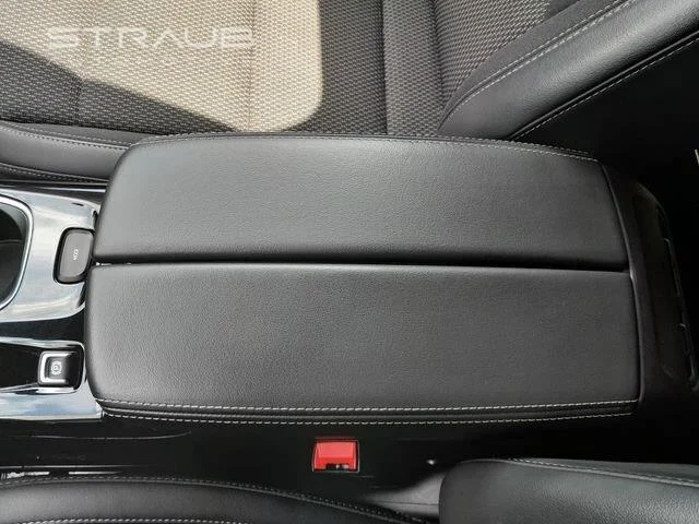 Used 2022 Sapphire Metallic Buick Preferred image 26