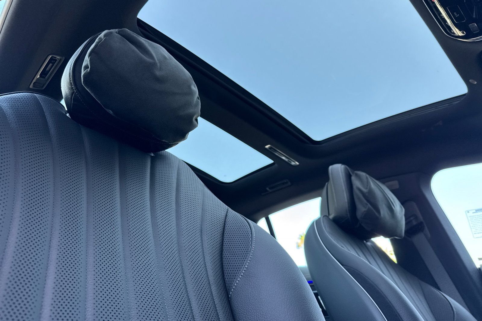 New 2026 Black Mercedes-Benz 450 image 34
