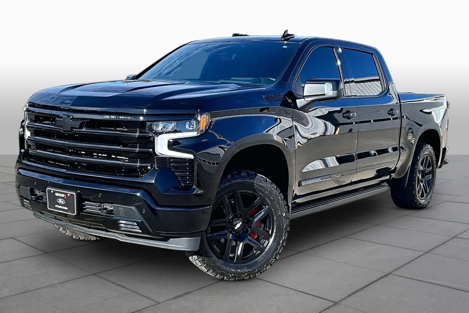 Used 2024 Black Chevrolet High Country image 37