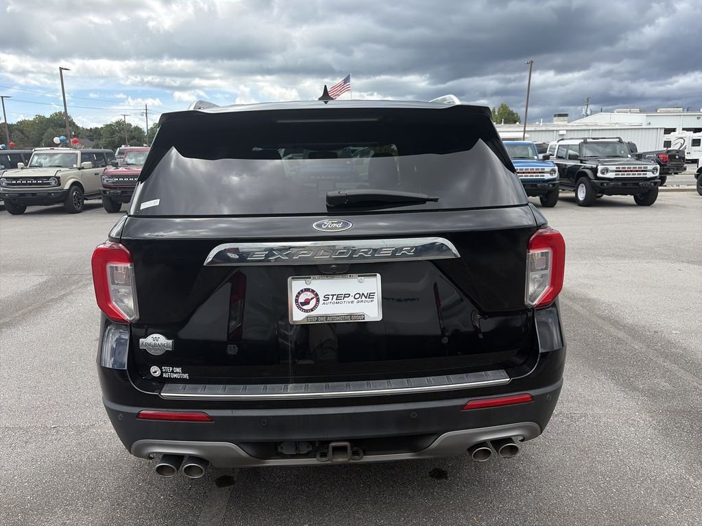 Certified Used 2023 Black Metallic Ford King Ranch image 6