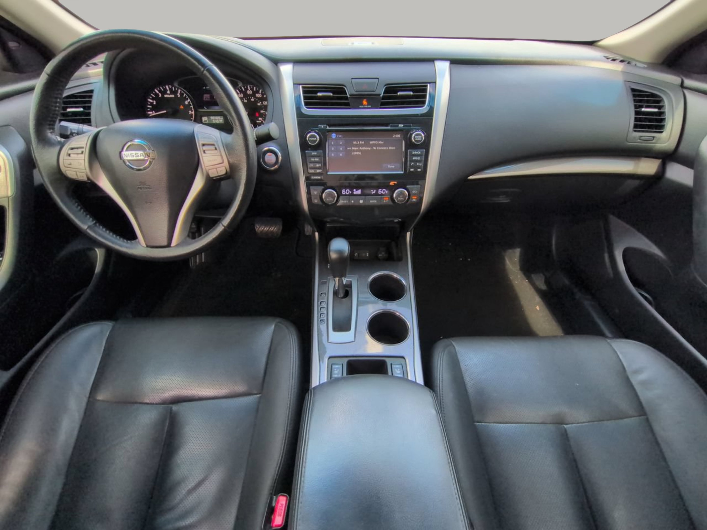 Used 2014 Gun Metallic Nissan 2.5 SL image 11
