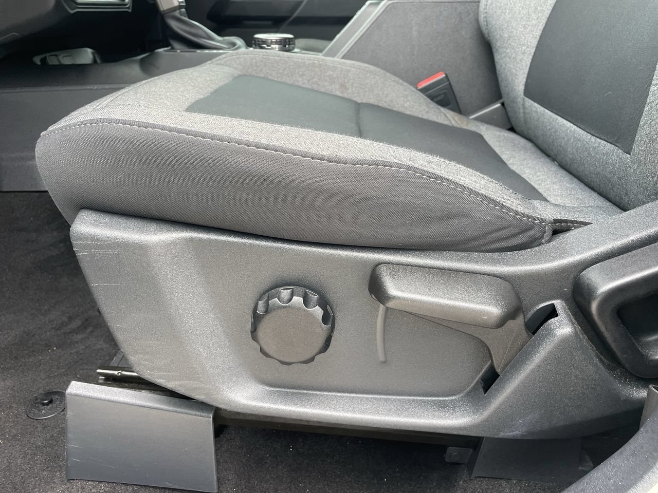 Used 2022 Cactus Ford Base image 18