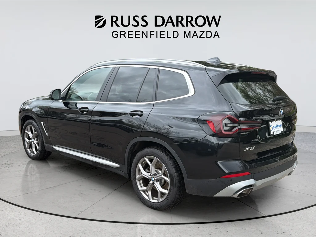 Used 2023 White BMW xDrive30i image 3