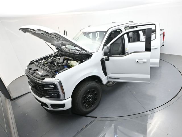 New 2026 Oxford White Ford F-350® XLT image 46