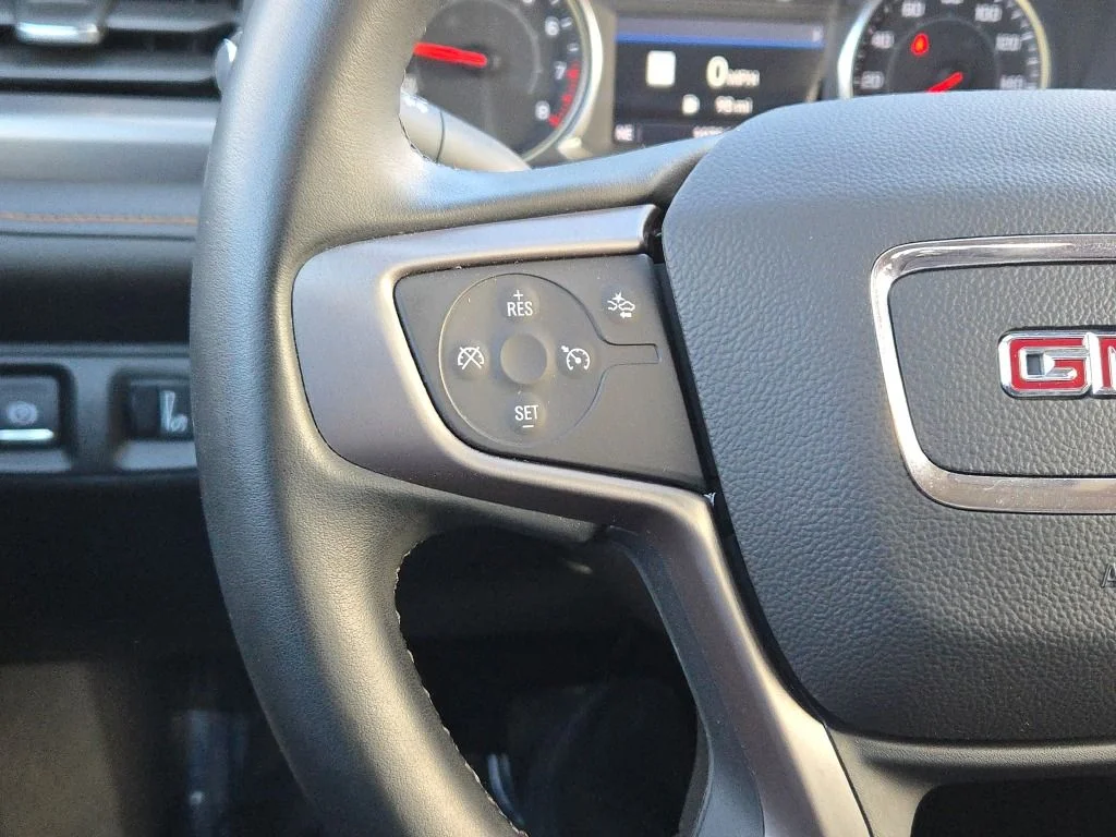 2023 GMC Acadia AT4 - Photo 31