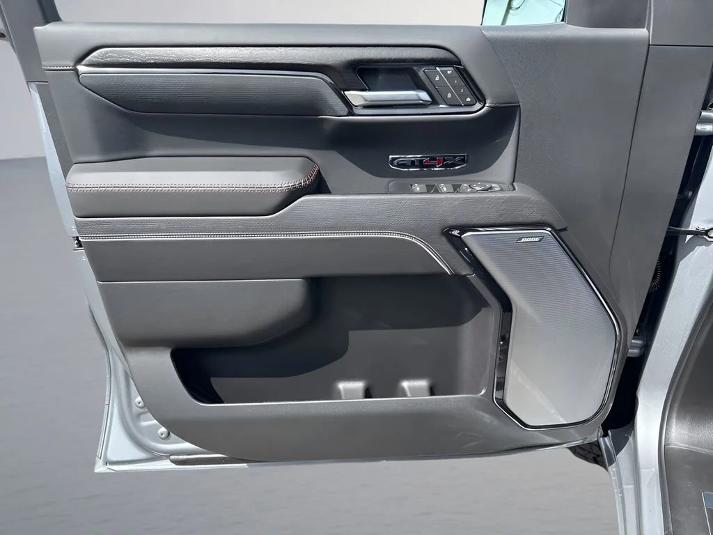 New 2026 Sterling Metallic GMC AT4X image 29