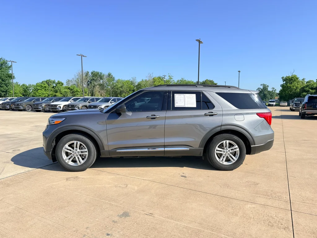 Used 2024 Carbonized Gray Metallic Ford XLT image 9
