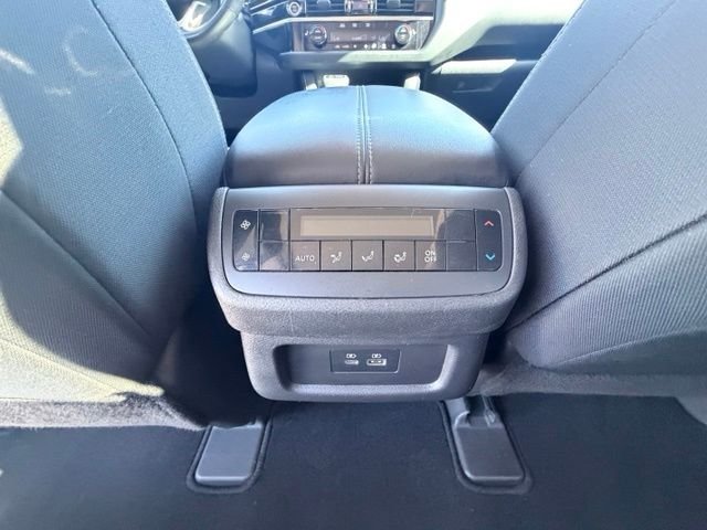 2022 Nissan Pathfinder SV - Photo 30