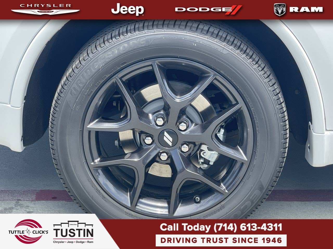 New 2026 White Knuckle Clearcoat Dodge GT Plus HEMI V8 image 11