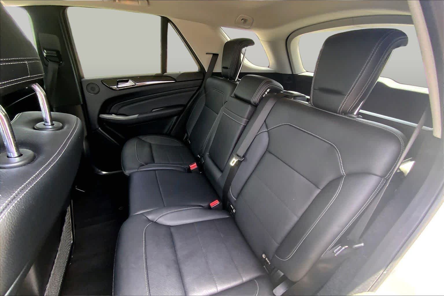 Used 2015 Iridium Silver Metallic Mercedes-Benz ML 350 image 20