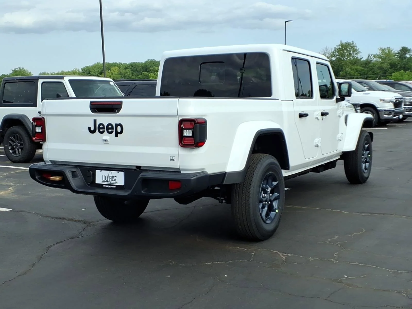 New 2026 Bright White Clearcoat Jeep 85th Anniversary Edition image 16