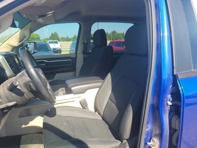 Used 2019 Blue Ram Big Horn/Lone Star image 17