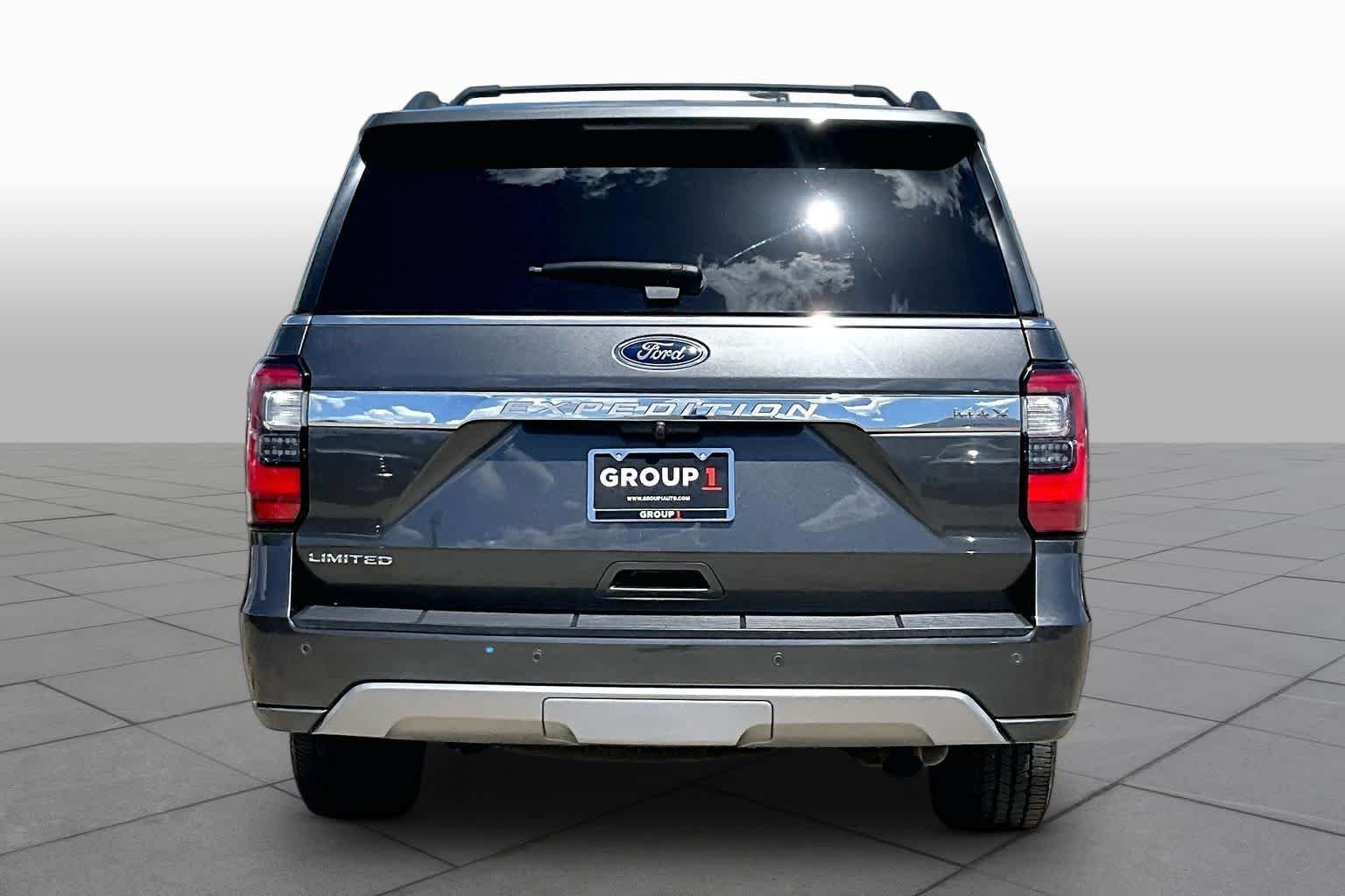 Used 2021 Magnetic Metallic Ford Limited image 5