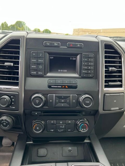 Used 2016 Brown Ford XLT image 7