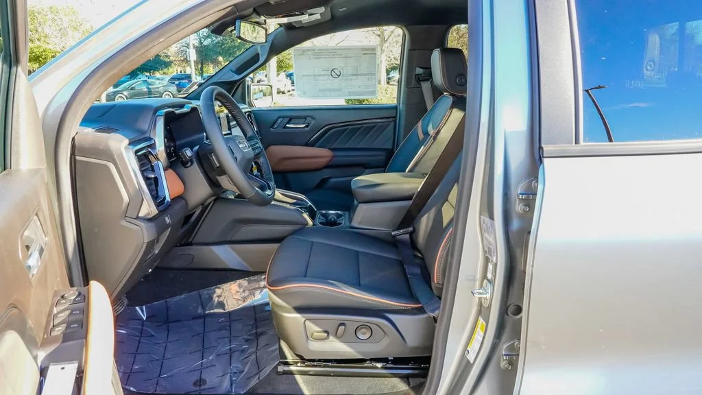 New 2026 Sterling Metallic GMC AT4 image 14