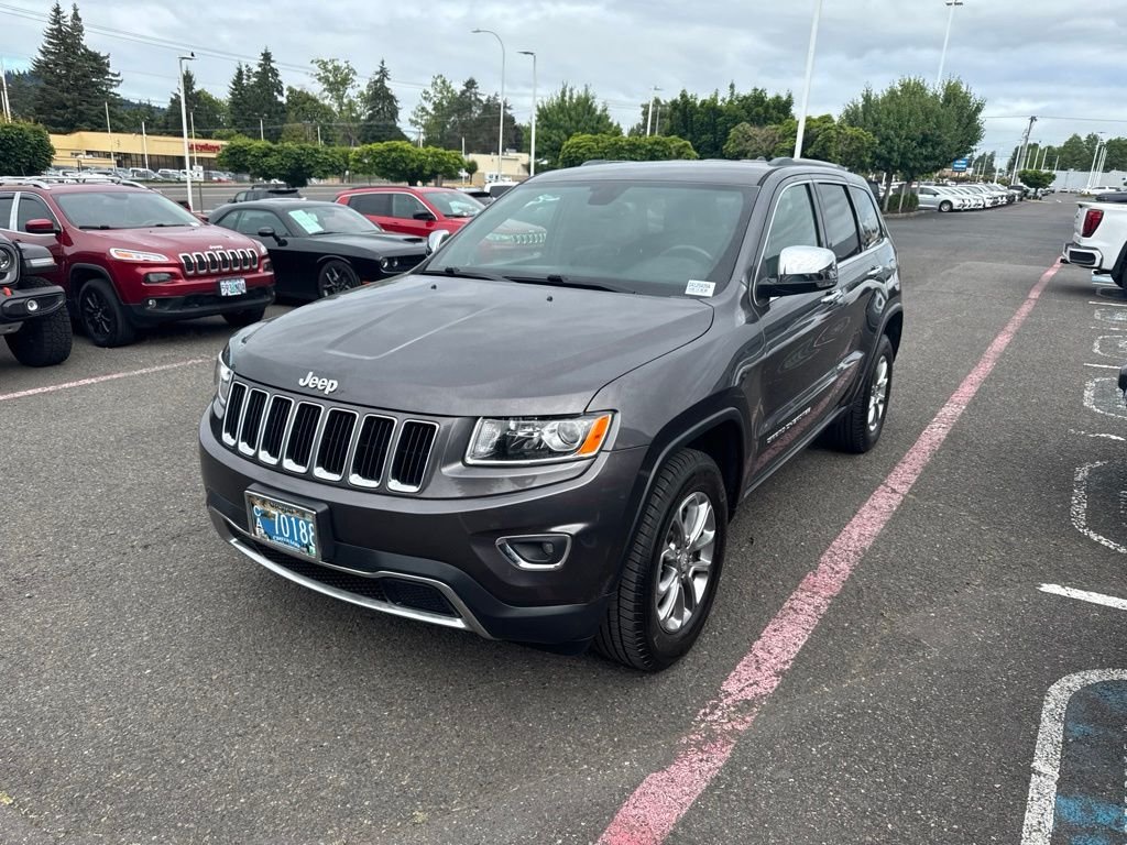 Used 2016 Granite Crystal Metallic Clearcoat Jeep Limited image 3