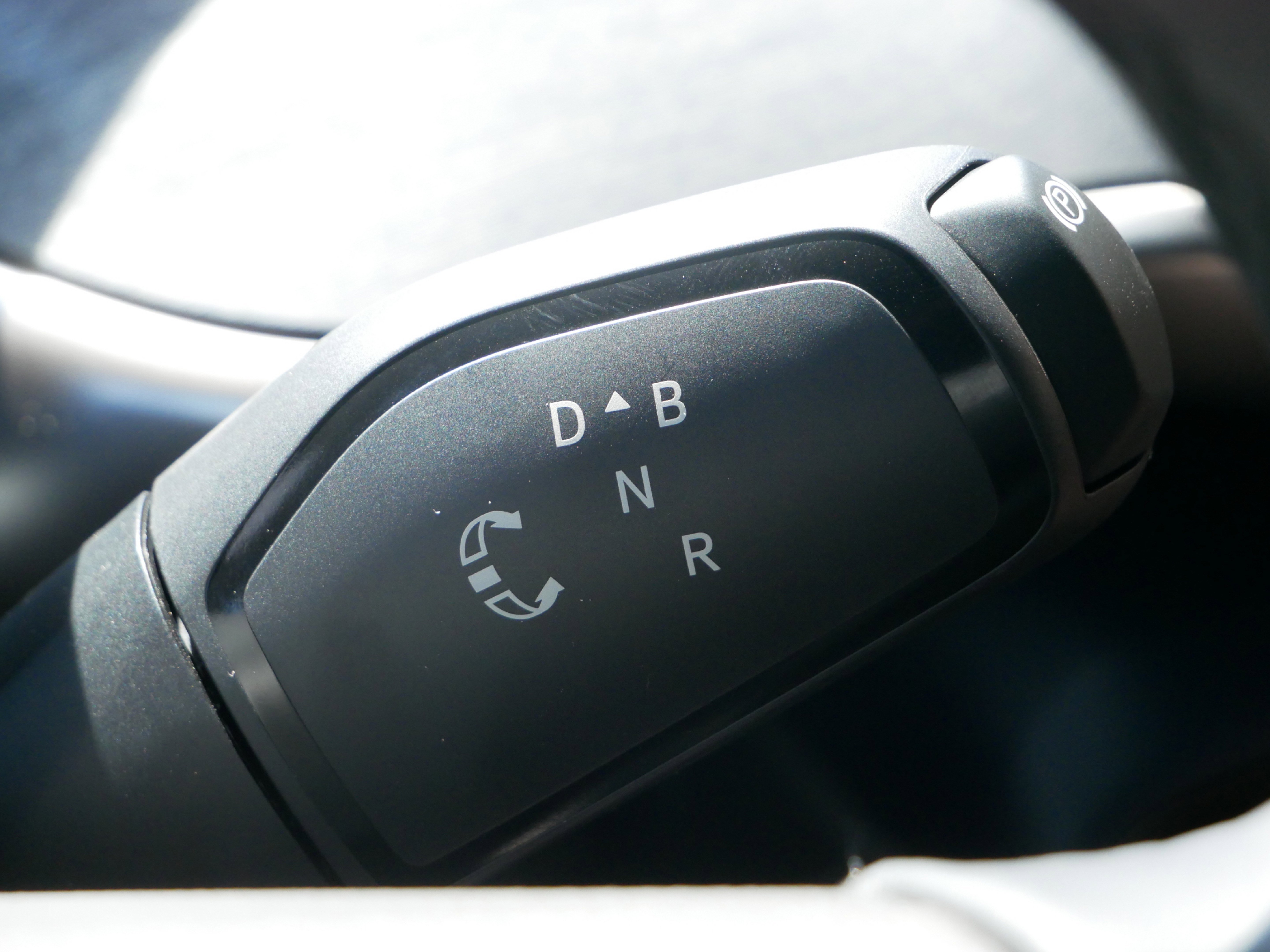 2025 Volkswagen ID. Buzz PRO S - Photo 10