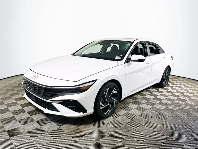 New 2026 Hyundai ELANTRA Limited