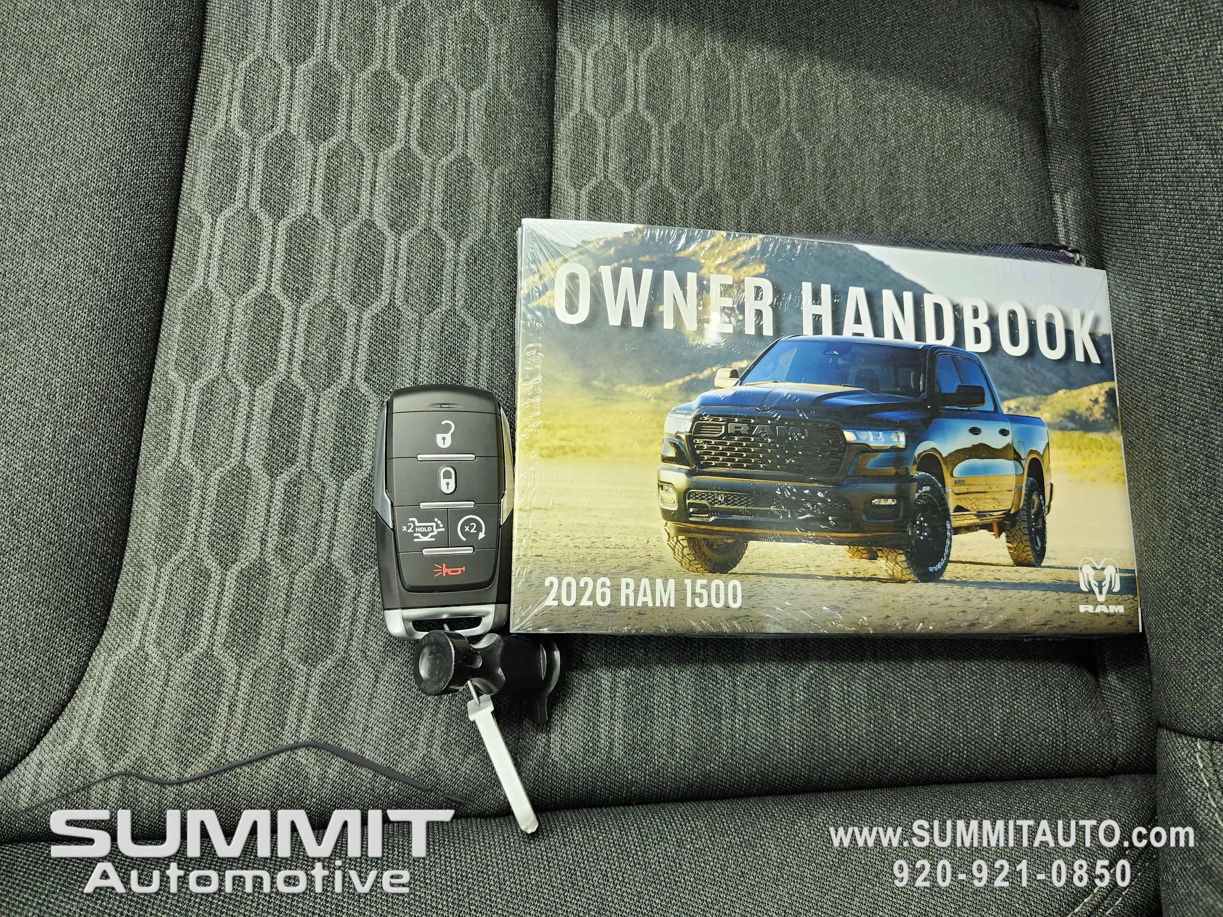 New 2026 Forged Blue Metallic Exterior Paint RAM Big Horn/Lone Star image 68