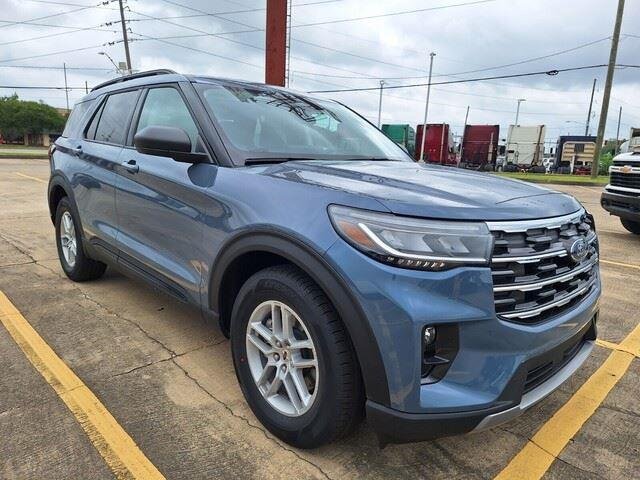 New 2026 Vapor Blue Metallic Ford Active image 7