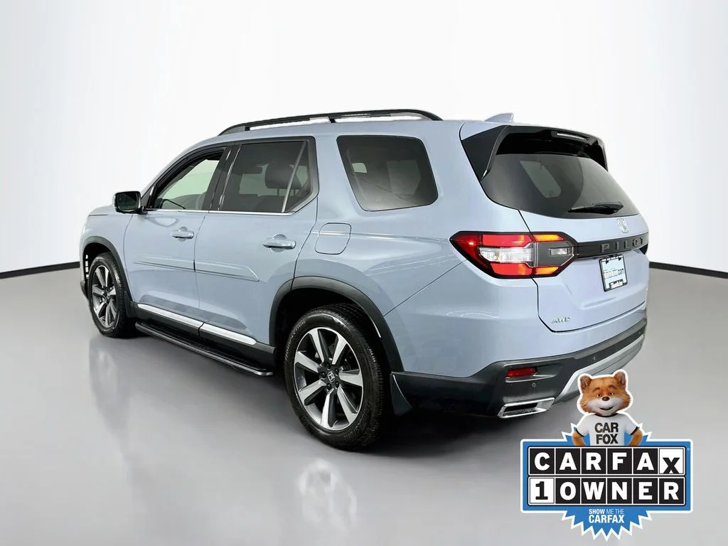 Used 2024 Sonic Gray Pearl Honda Elite image 6