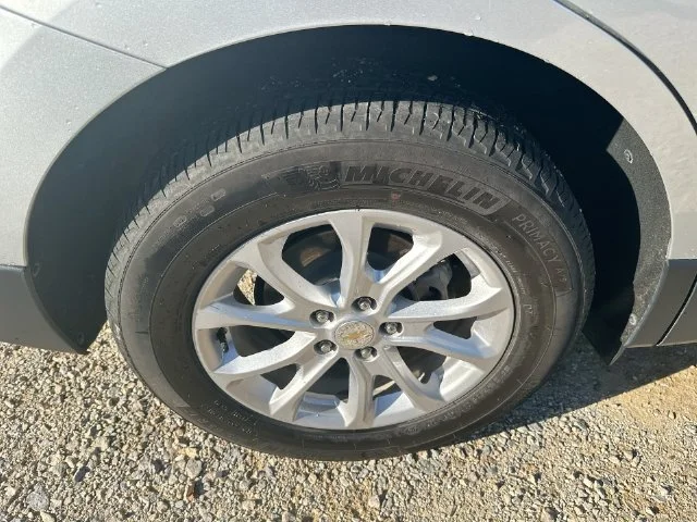 Used 2021 Silver Chevrolet LS image 61