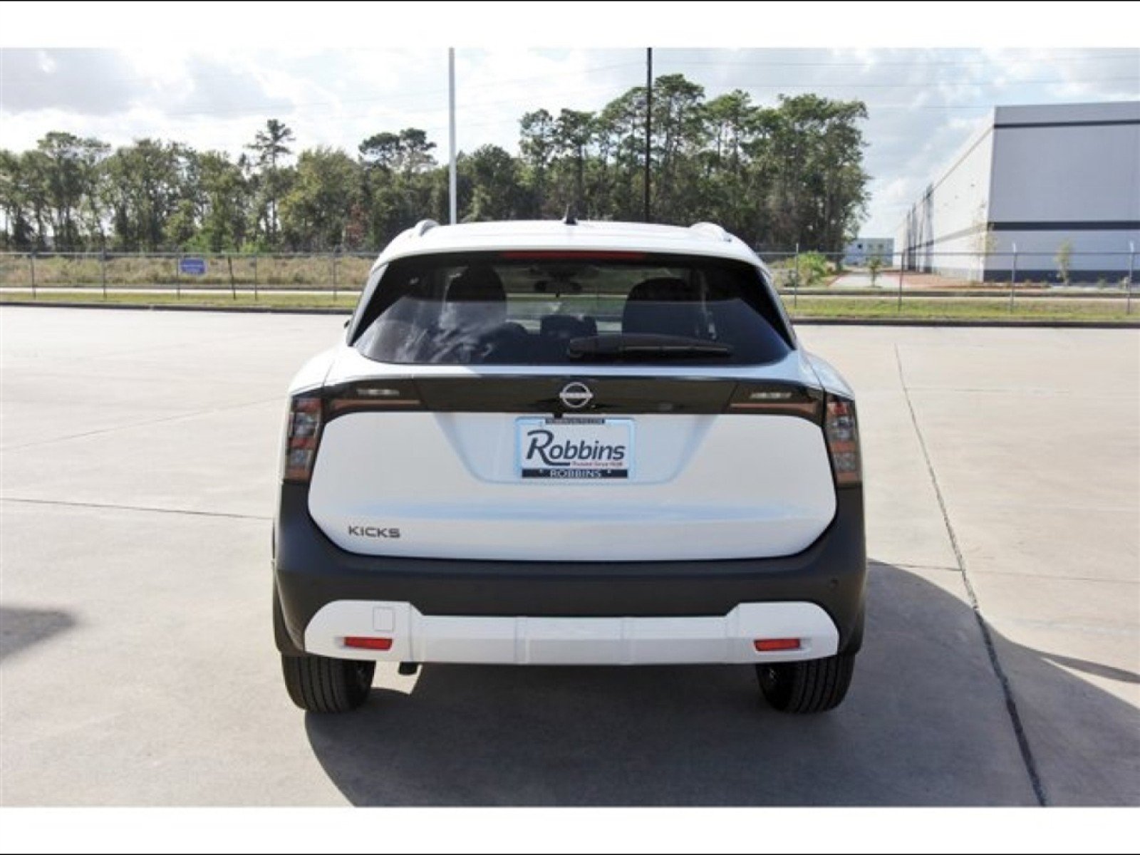 2026 Nissan Kicks SV - 2