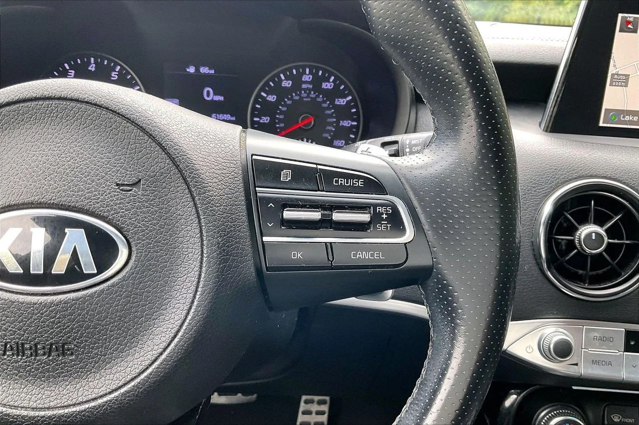 Used 2020  Kia GT-Line image 32