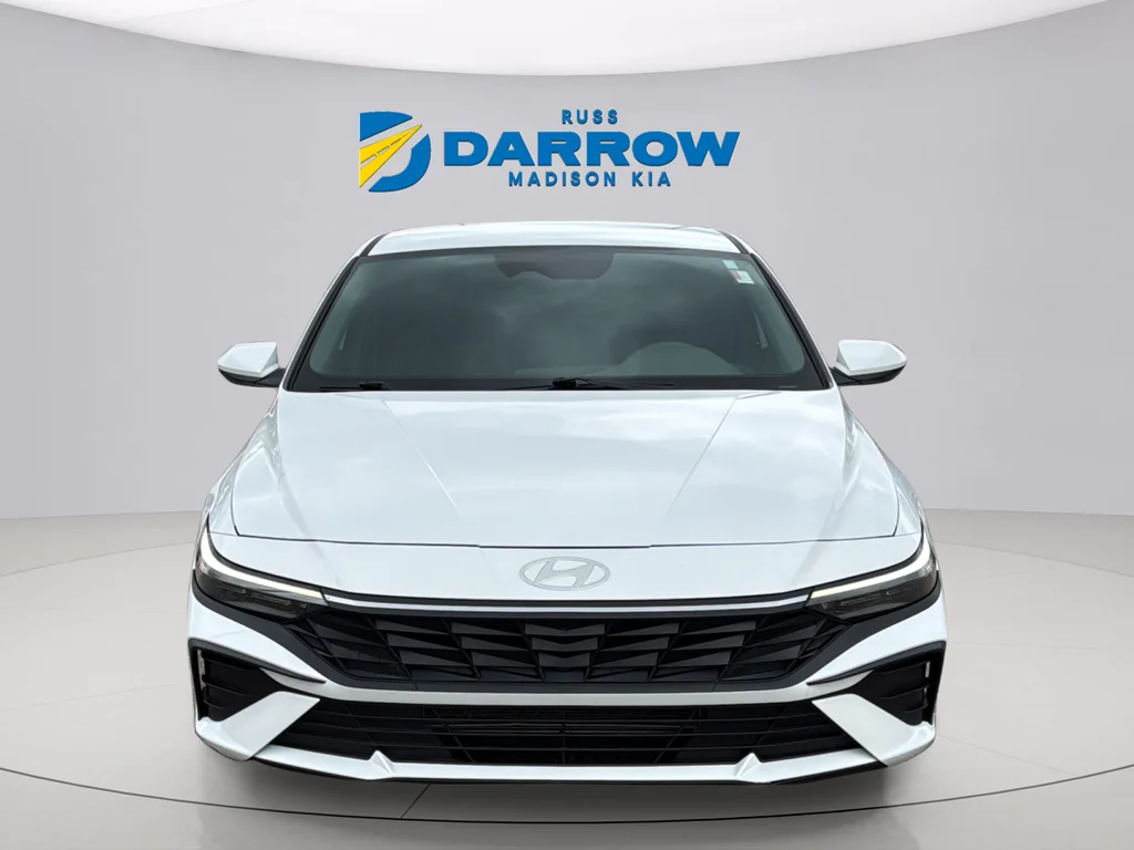 Used 2024 Serenity White Hyundai SEL image 8