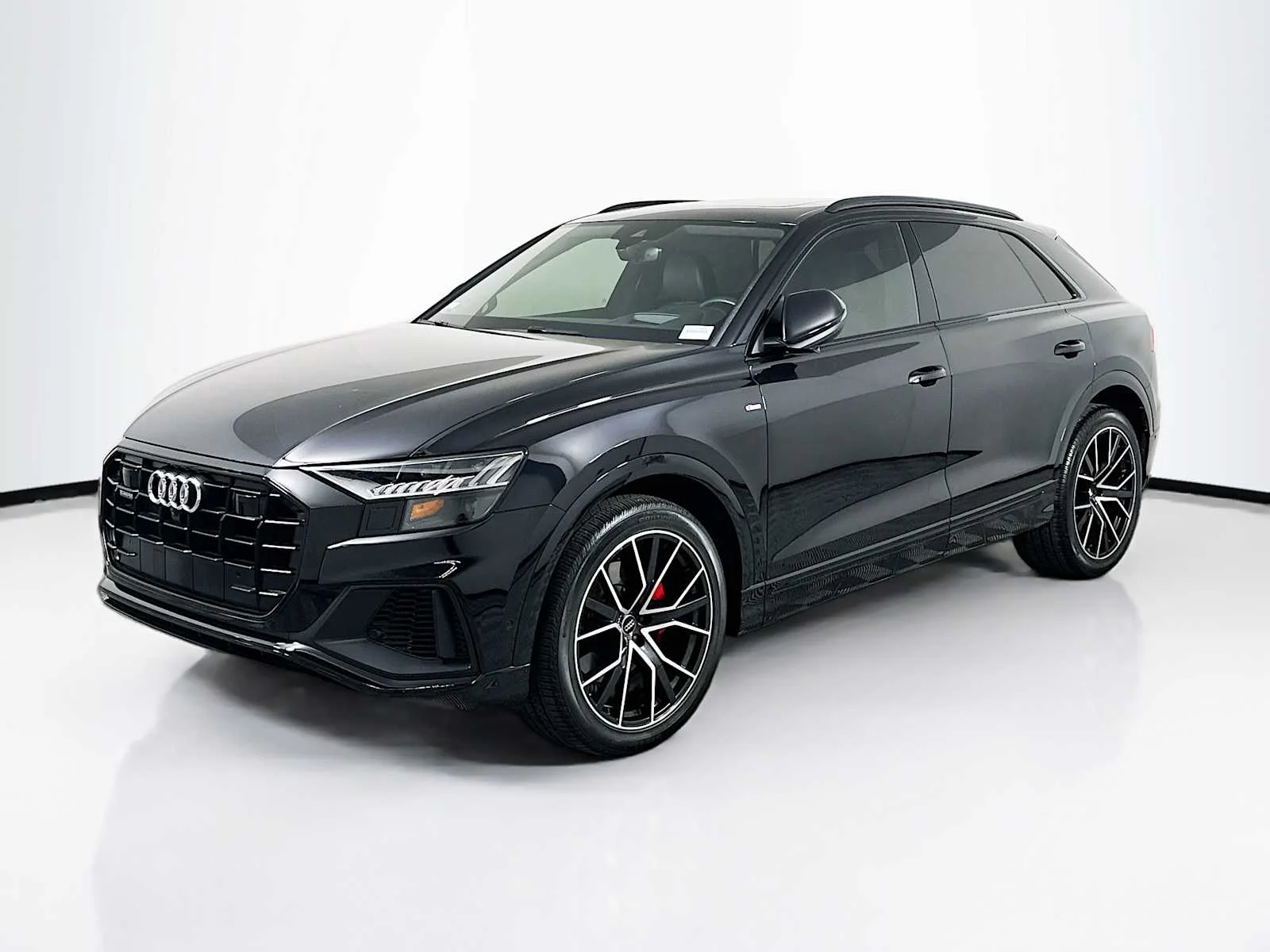 2019 Audi Q8 3.0T Prestige Tiptonic quattro's photo