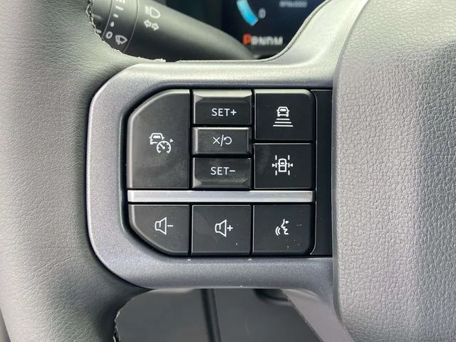 New 2026 Gray Ford XLT image 17