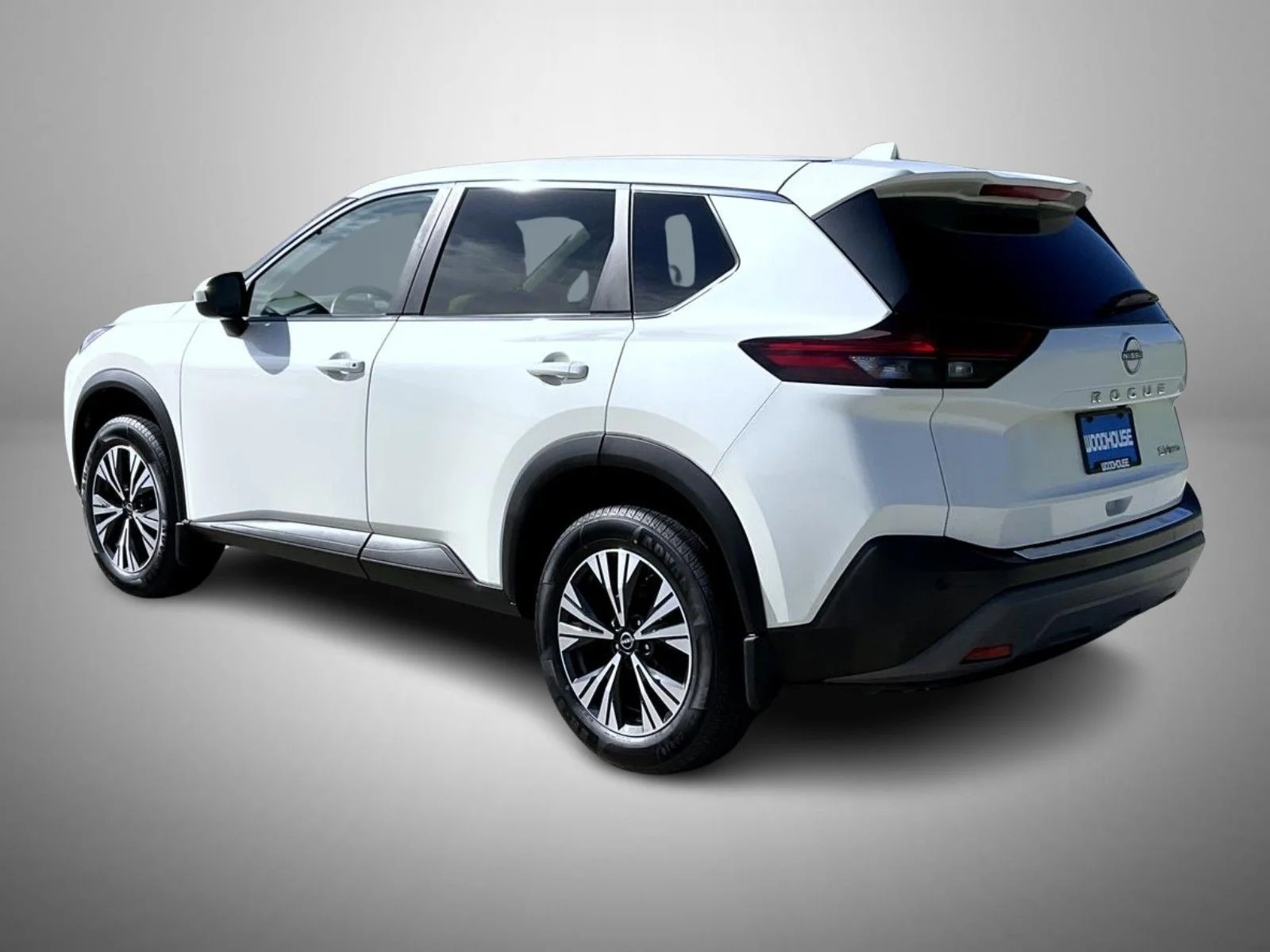Used 2023 White Nissan SV image 7