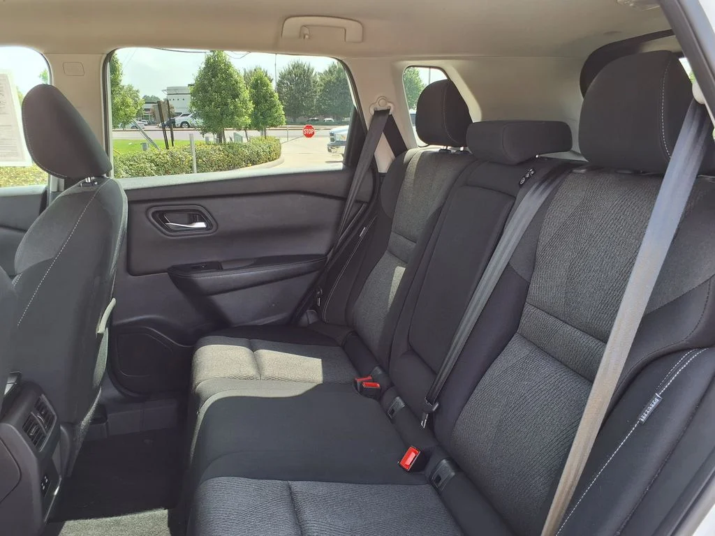 Used 2024 White Nissan SV image 19