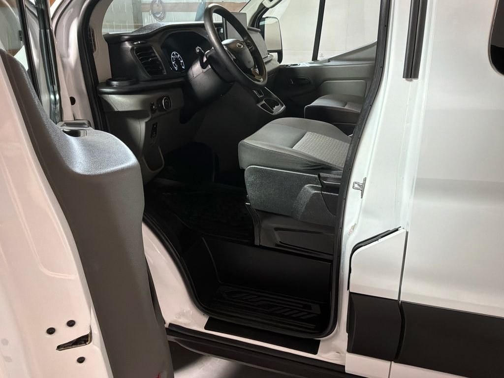 Used 2024 White Ford XLT image 14