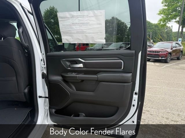 New 2026 Bright White Clear-Coat Exterior Paint RAM Big Horn/Lone Star image 23