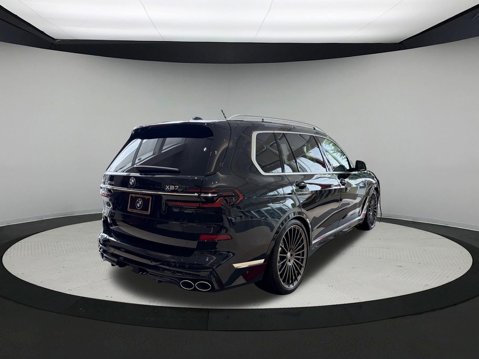 New 2026 ALPINE WHT BMW ALPINA XB7 image 6