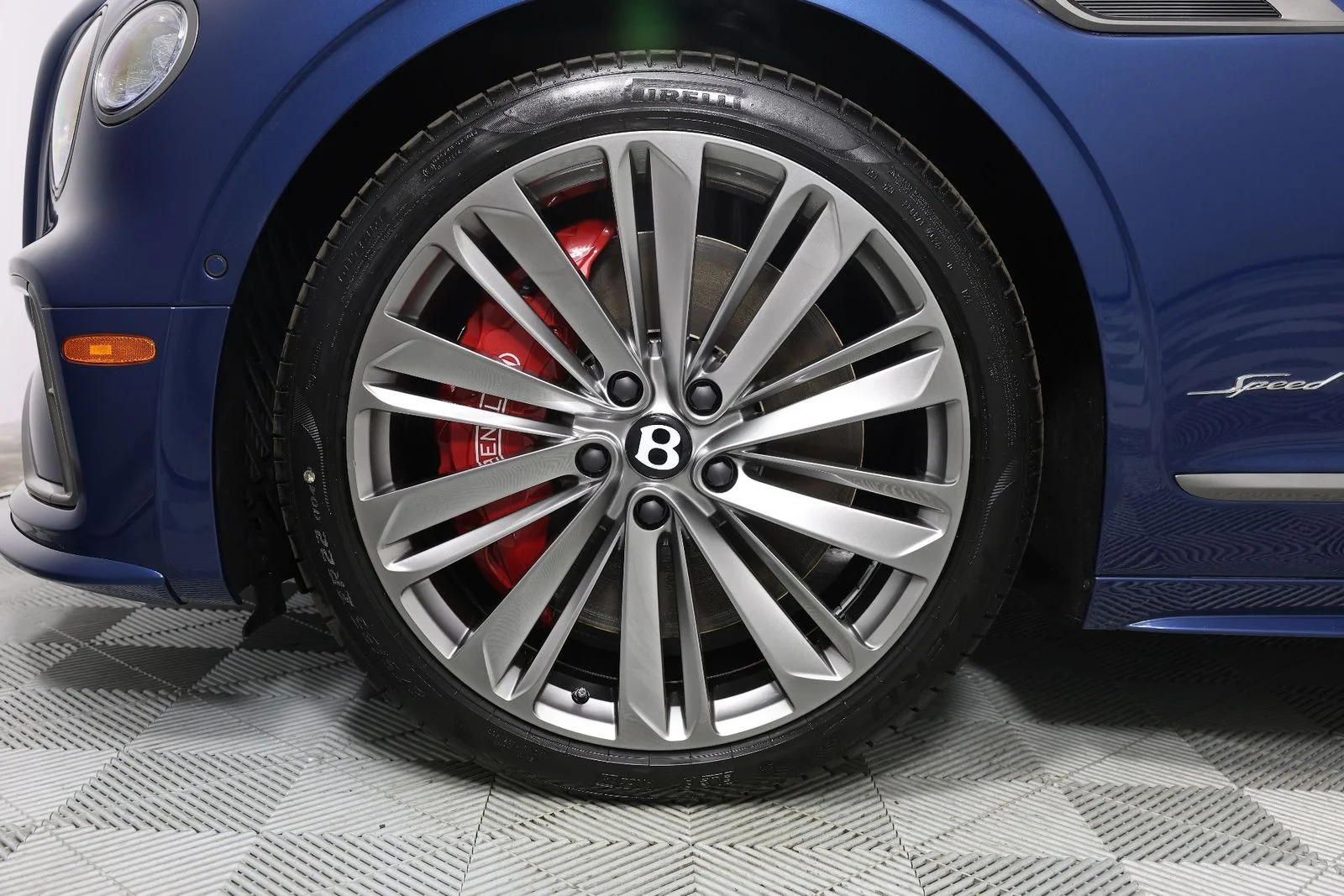 2025 Bentley Flying Spur Speed - Photo 6