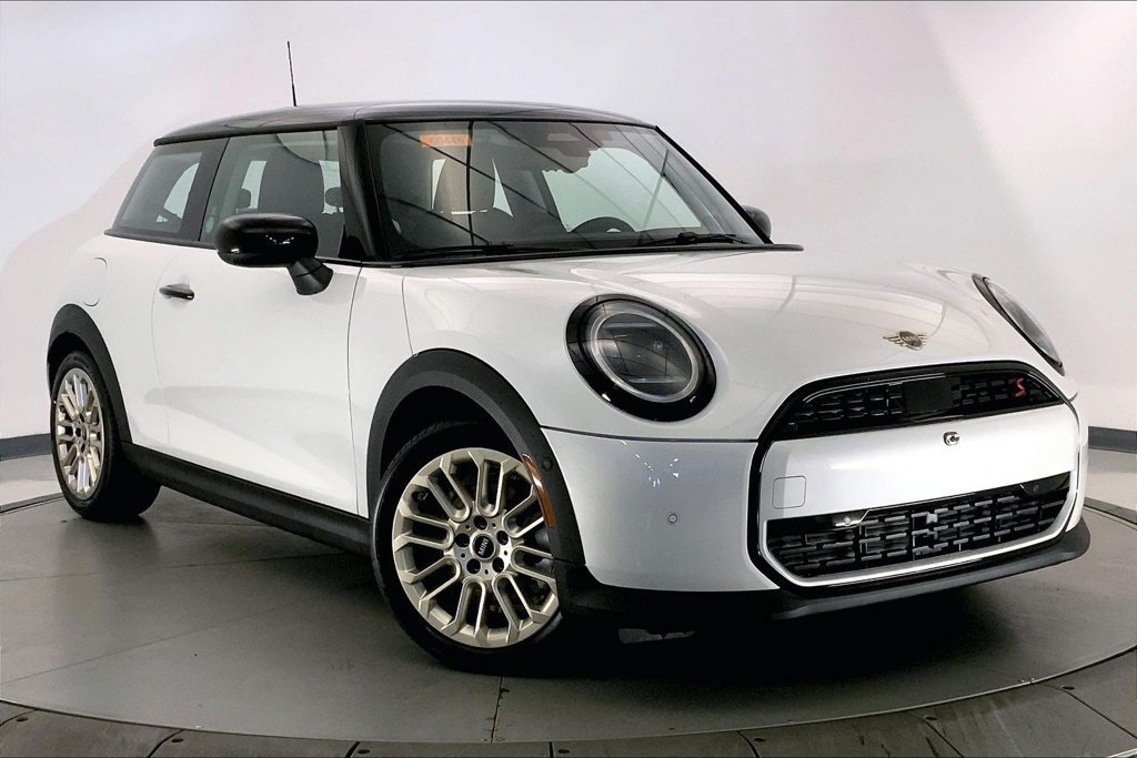 Used 2026 Nanuq White Metallic MINI  image 11