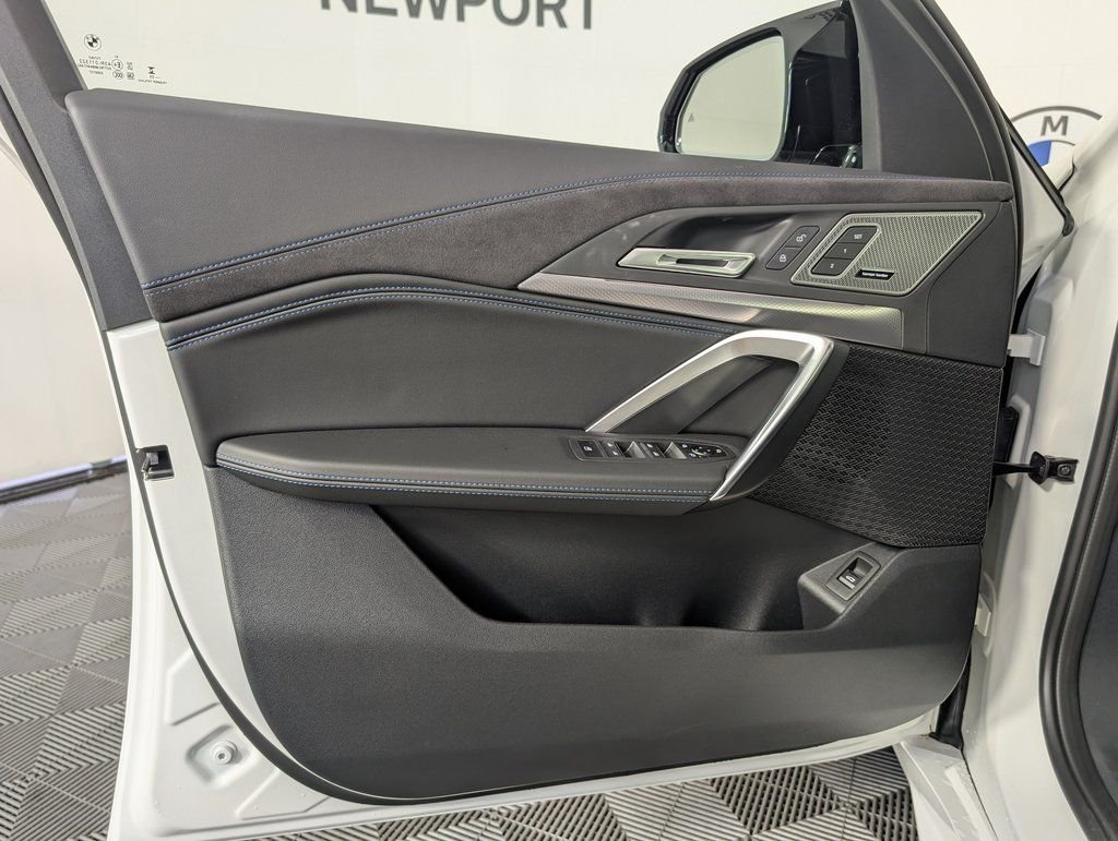 2026 BMW X2 35i - Photo 16