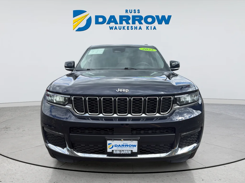 Used 2023 Black Jeep Limited image 8